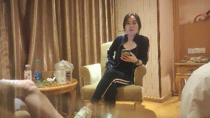 麻豆传媒MD-0230家族团圆饭苏畅、李蓉蓉、夏晴子、艾鲤中文字幕