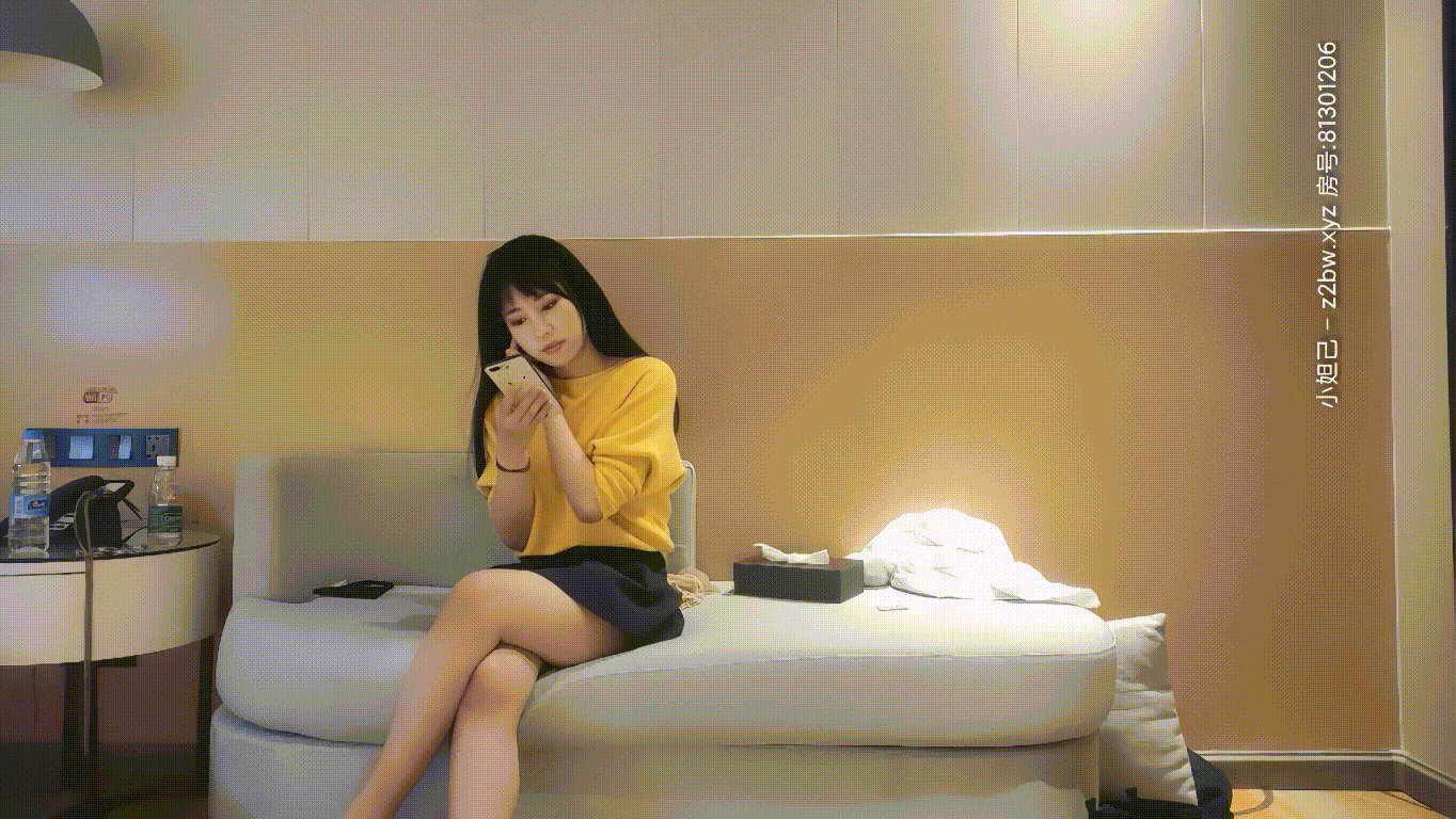 高分探花同女主系列之「黄衣00后」第2部鸭哥代班0120下半场半场穿回百褶裙更有感觉叫得淫