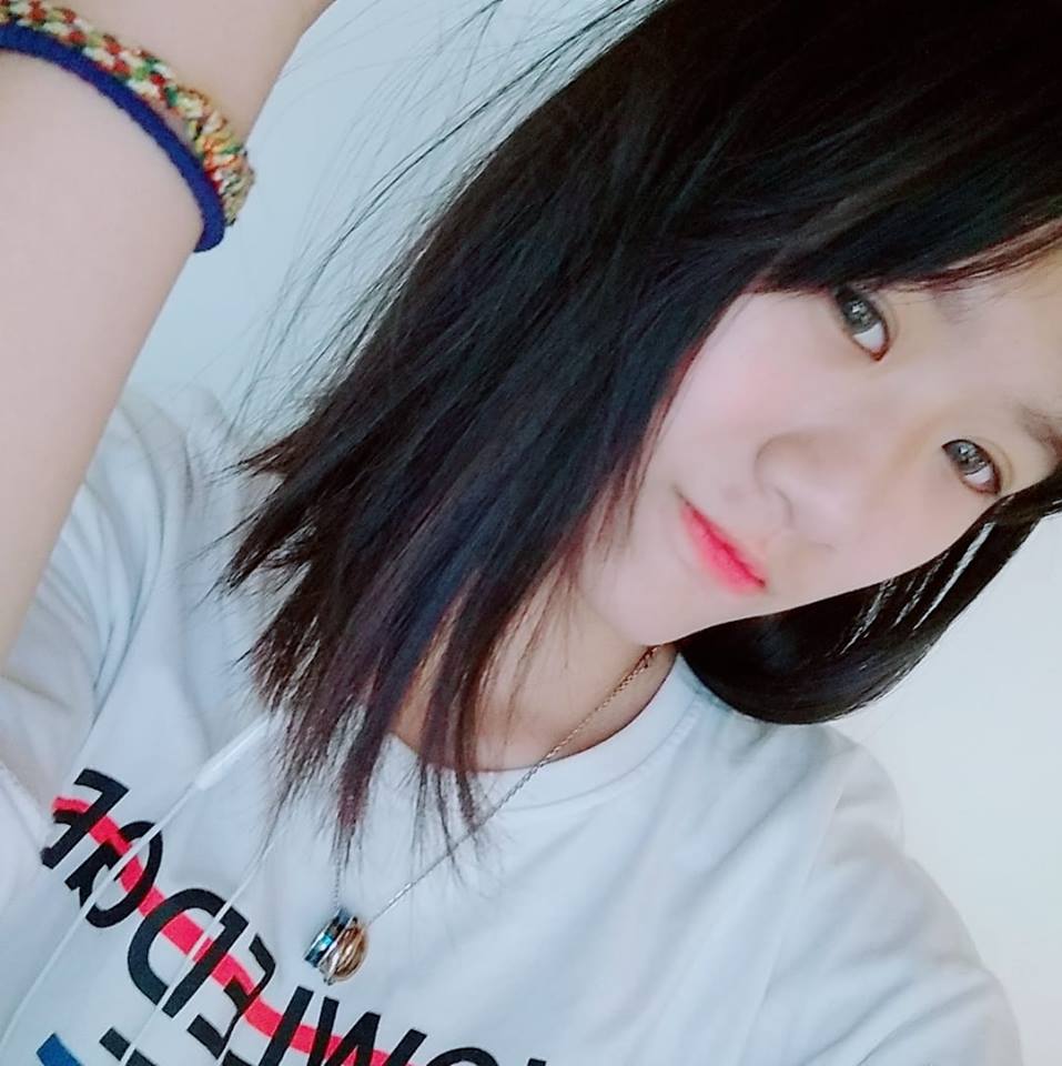 第一天上班就被干哭！