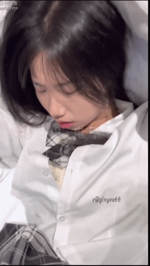 [三次元/银优66]part2千人斩教学大神，实拍多位高颜值素人[50v34p/3.4g/pikpak]