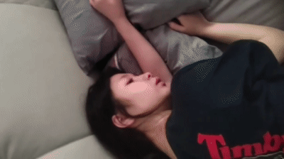 印度裔美熟女與白嫩閨蜜約戰黑人大屌小帥哥