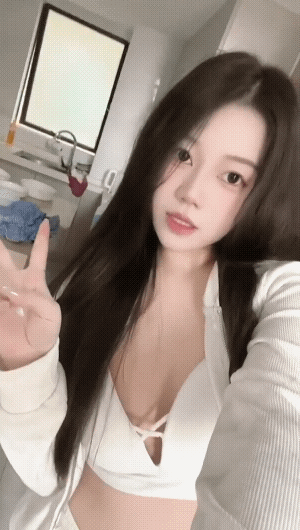 [三次元]独家泄密流出系列113[198v1351p/13.7g/pikpak]