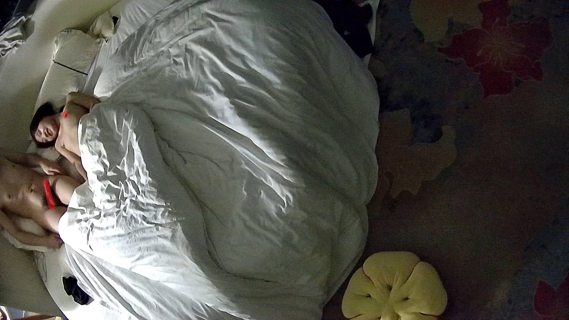 ❤️❤️❤️FansOne天堂鳥先生巨乳女孩首次毒龍體驗