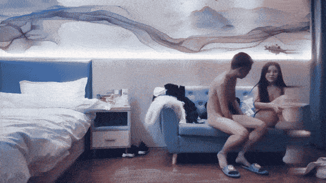 【瘦子探花】大一学生妹,高潮时好爽好爽的叫着快哭了,粉嫩暴鲍鱼,蜜桃臀,力推佳作