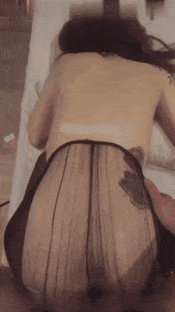 被我操急眼的妹子非要给我打飞机e91555