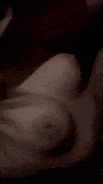 上海反差女大学生张瑜璇给男友发洗澡自慰视频恋爱期间发推特找金主被男友发现曝光骚货