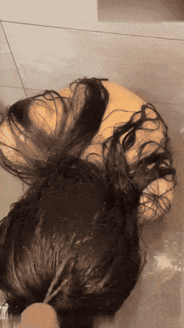 航模菲菲的蝴蝶大骚逼极限拉扯全程露脸激情大秀身材不错全裸自慰坐插道具手抠骚逼特写展示淫水泛滥