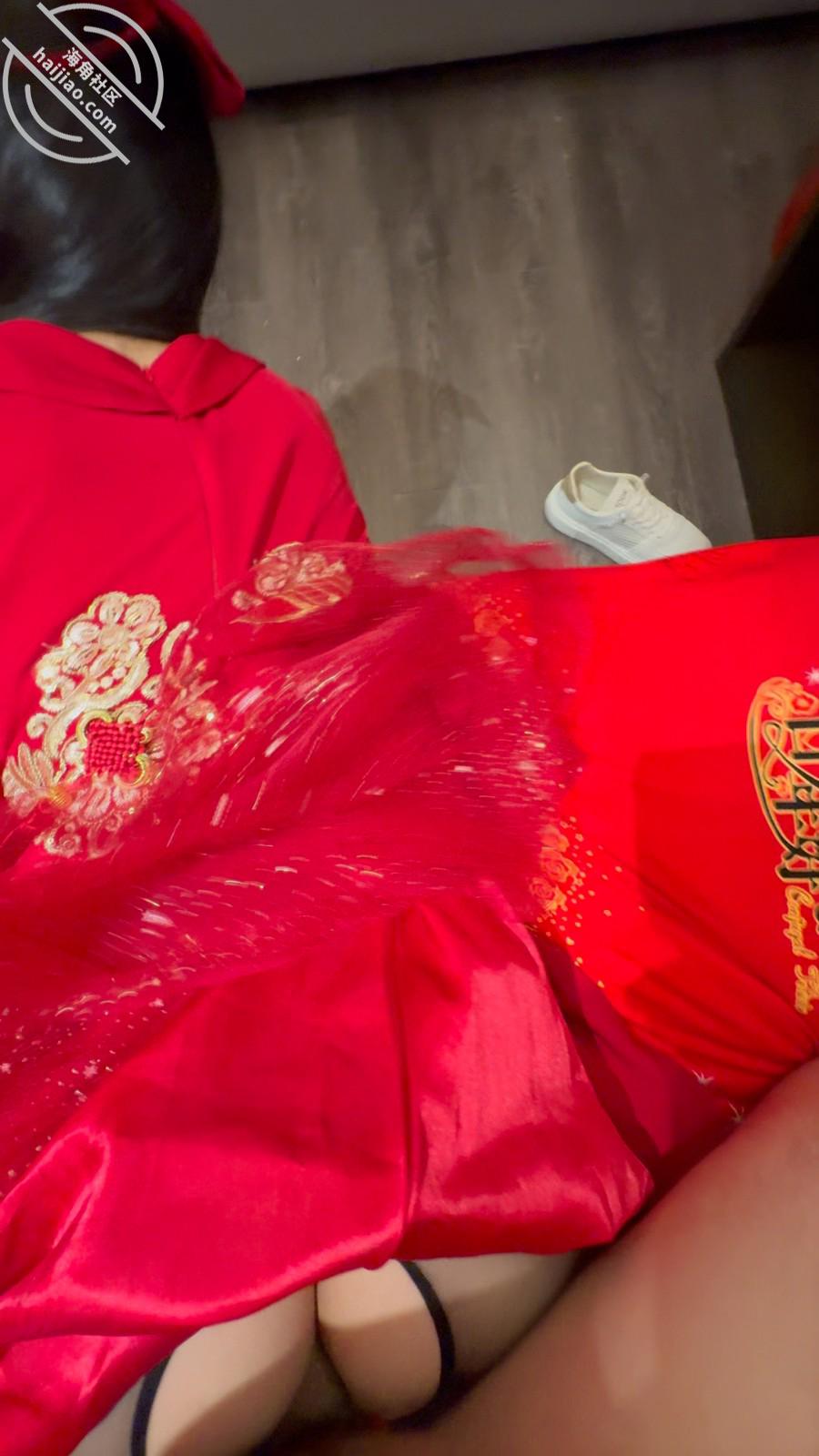 极品名器蜜桃馒头 - 女神最美一线天白虎馒头穴 湿淋淋炮机抽插 呻吟异常销魂太勾引人了 能操一次定爽翻