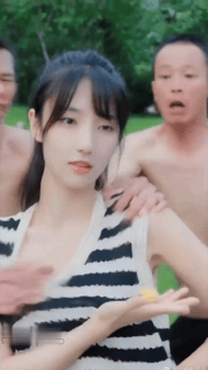 與脫衣舞界明星AV女優共度的時光