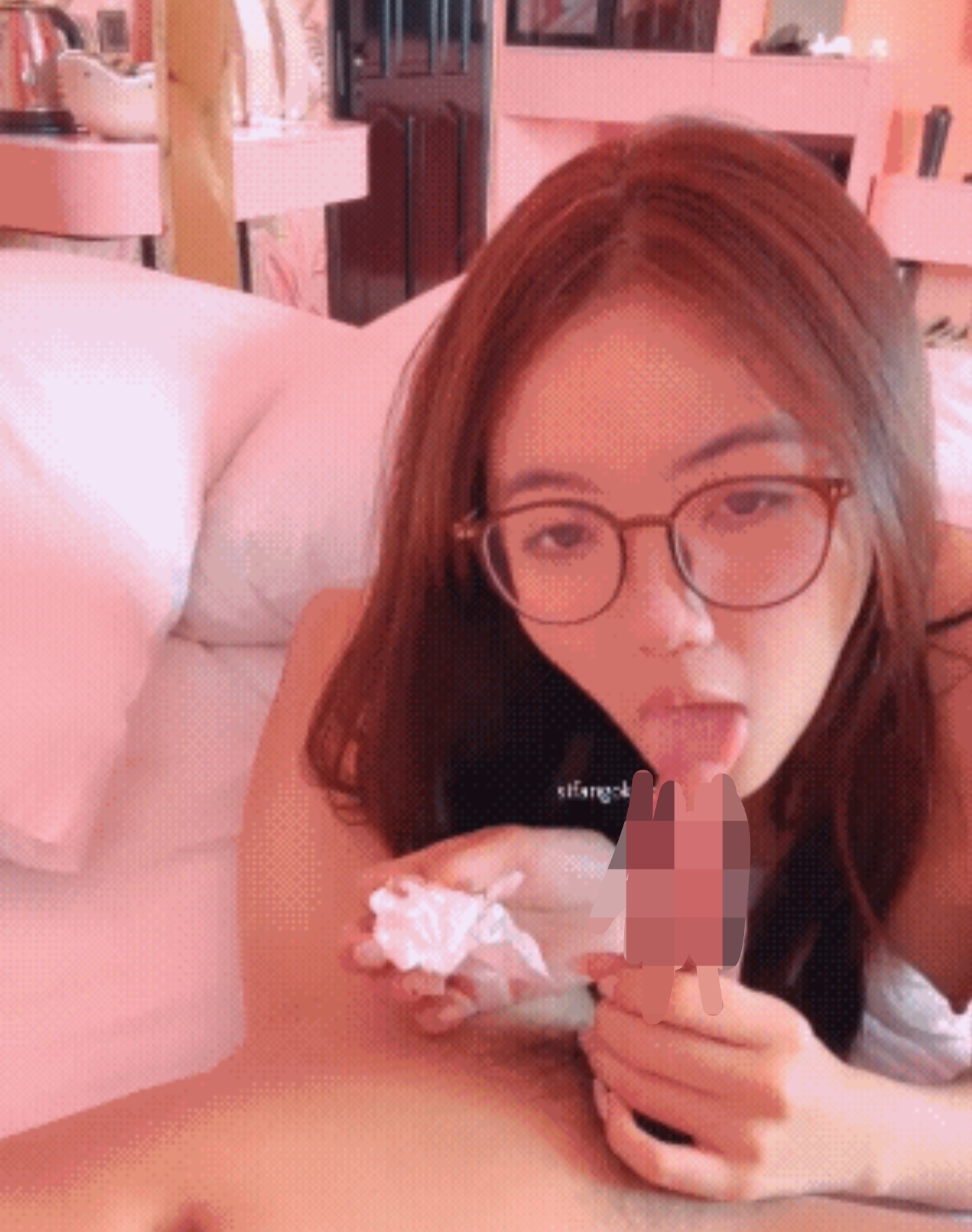 [三次元/黑白对对碰]国产超高颜值眼镜妹[9v/13g/pikpak]