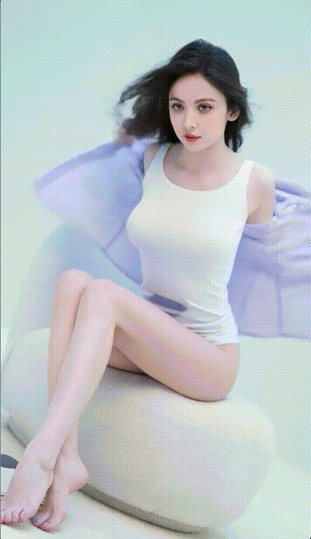 【AI脱衣】唐艺昕 祝绪丹 金晨等明星 明星一脱成名系列 第87弹！ 配图4