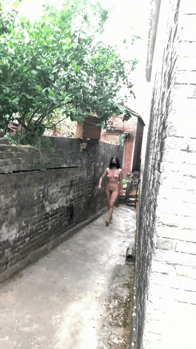 印度裔美熟女與白嫩閨蜜約戰黑人大屌小帥哥