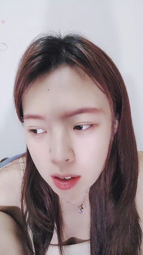 【短片x20】不斷地變換著自慰的姿勢