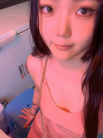 台灣粉紅乳頭女神❤️辛尤里❤️與攝影師的秘密關系系列vol.2