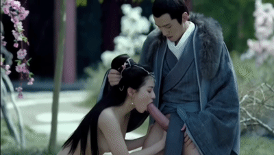 台灣粉紅奶頭女神【辛尤里】《女房仲的性愛巴士》