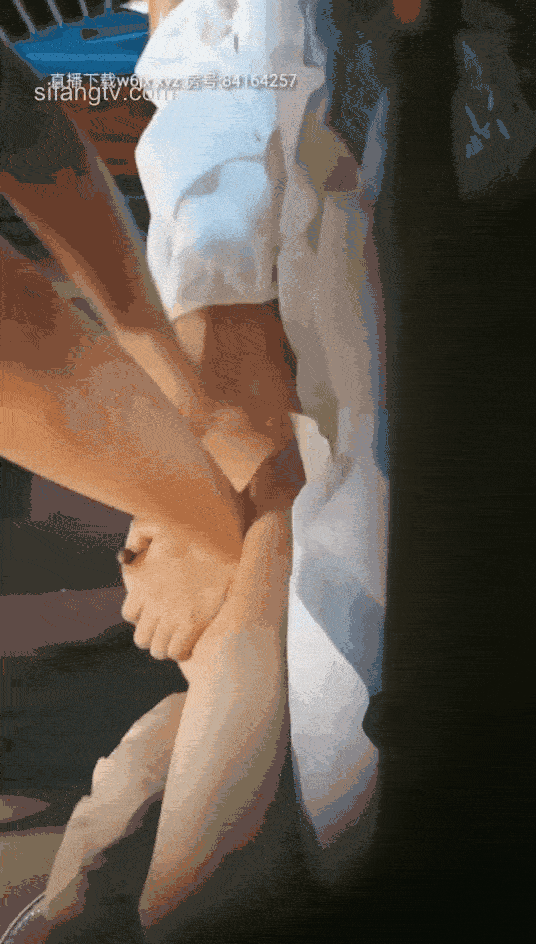 080457ks5173vz57sj8vzl.gif