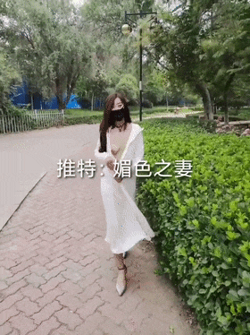 雙飛姐妹花.閨蜜齊上陣.一份錢操倆逼.06年的雞上門帶著04年的閨蜜一起出來賣.超高顏值全程露臉