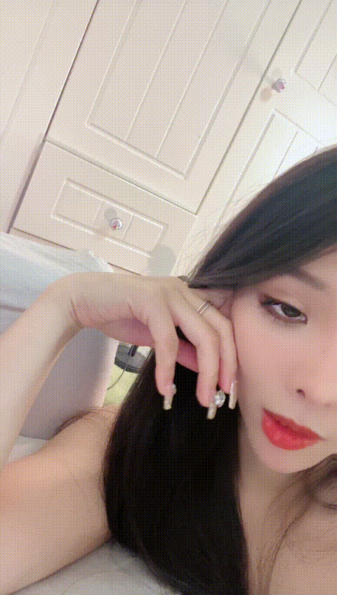 liliya嫩乳萝姬苗条身材淫荡00后小姐姐妮酱洛丽塔白丝喵女606