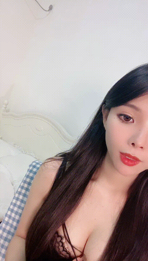 liliya嫩乳萝姬苗条身材淫荡00后小姐姐妮酱洛丽塔白丝喵女606