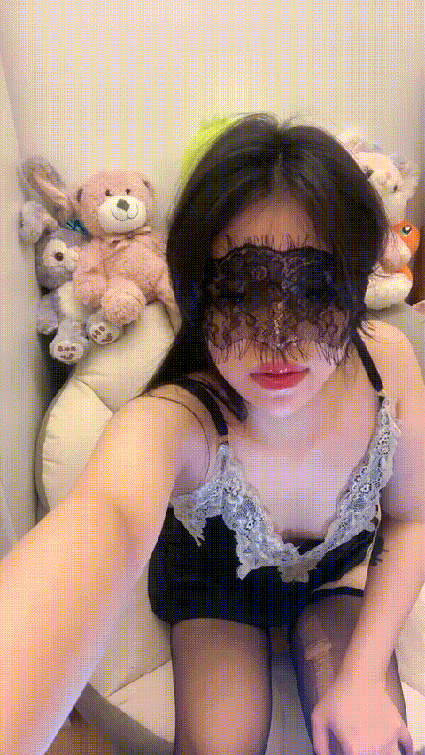 女大的诱惑 漂亮學生妹私下極度反差，豐乳翹臀極品身材44