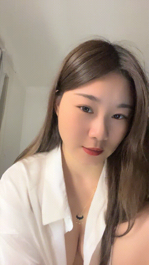 巨乳，网红脸大奶妹子，很是诱惑喜欢不要错过680