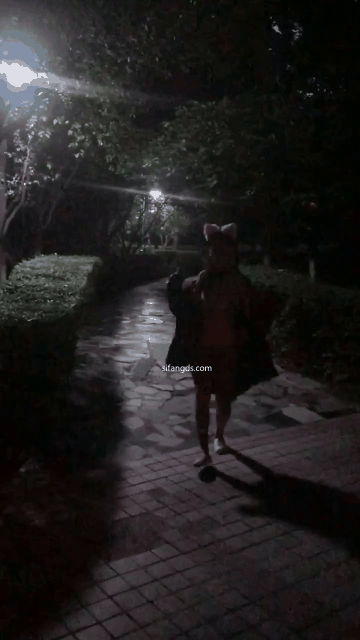 最新流出西萌工作室清纯双马尾嫩妹校园教室露出自摸走廊一字马过程刺激105