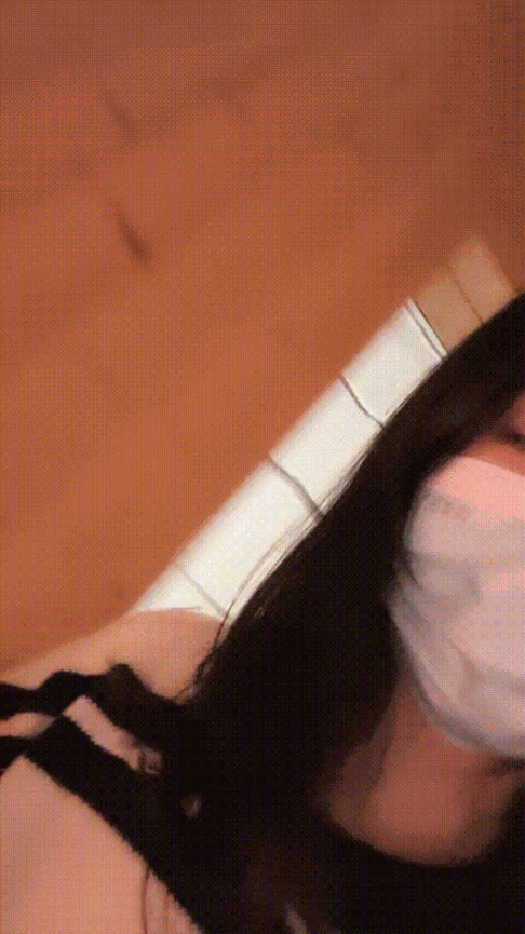 无情的屌，苗条美乳身材一流，跳蛋辅助玩弄得她欲仙欲死，劲爆刺激，火遊459