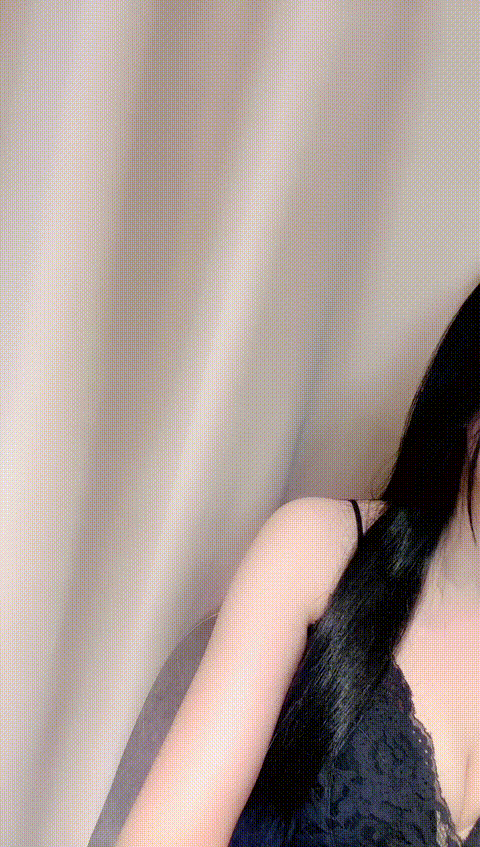 甜桃11 特写蝴蝶穴，无毛粉鲍鱼真肥嫩饱满72
