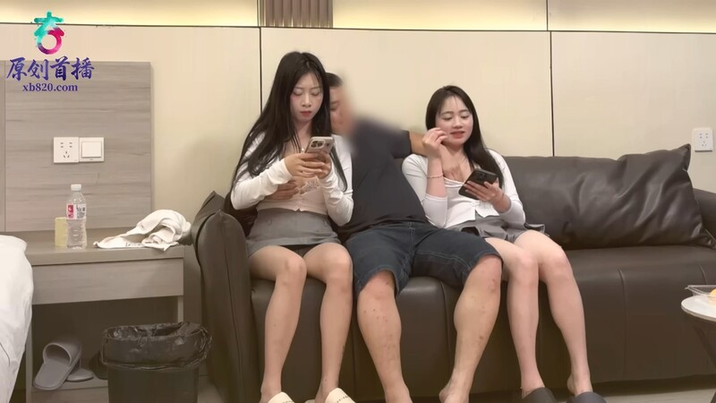 [MP4/412MB]越少探花 - 越南姐妹花酒店激情3P 双飞体验爽翻天