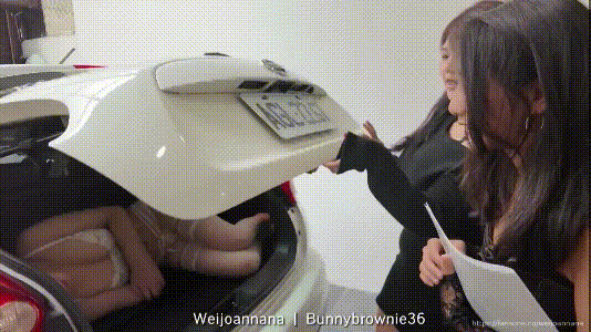 台灣魏喬安被主人出租的小母狗變態奴隸的美乳一線鮑！