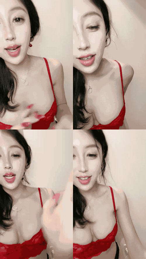 白絲紋身小妹全程露臉大秀直播,乖巧可愛聽指揮玩的好嗨,自己摳逼道具抽插跳蛋玩陰蒂,高潮噴水呻吟可射98