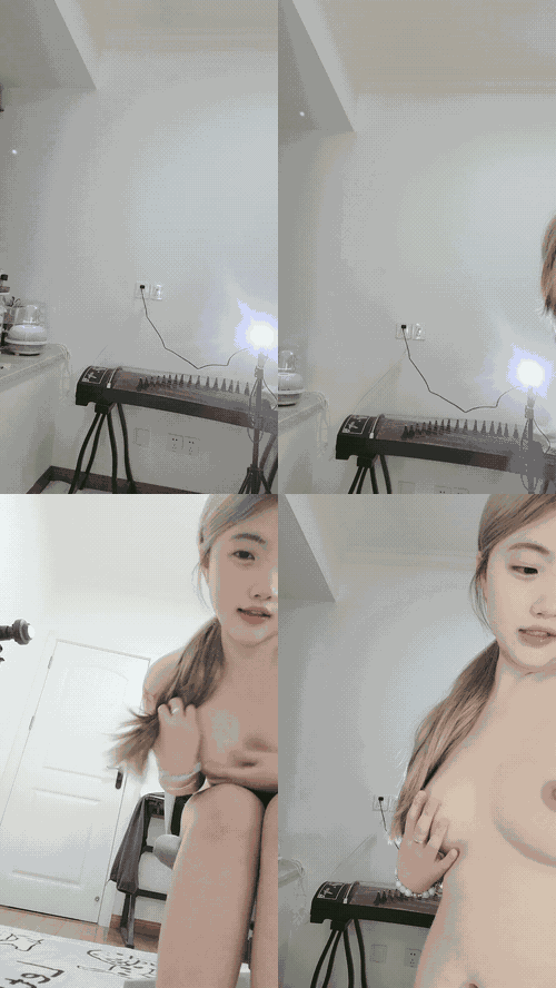 04年的小泡芙诱人的胴体极品唯美情色艺术尤物小女友湿身诱惑1